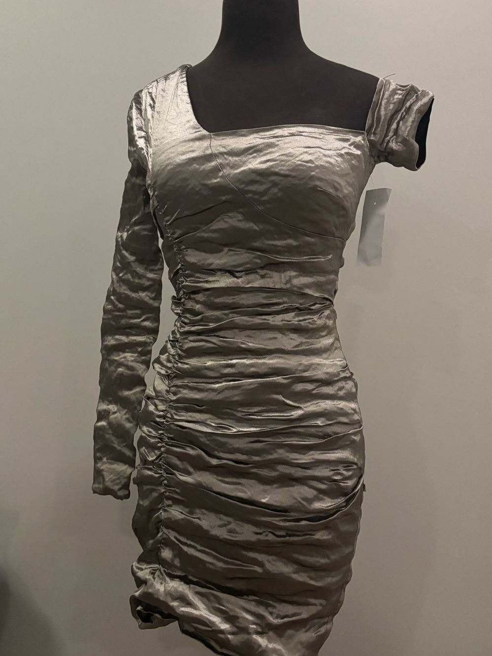 NWT US size 6 Nicole Miller Metallic Asymmetrical Ruched Cocktail Dress.